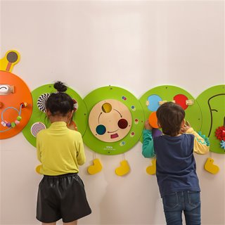 Wall toy - caterpillar